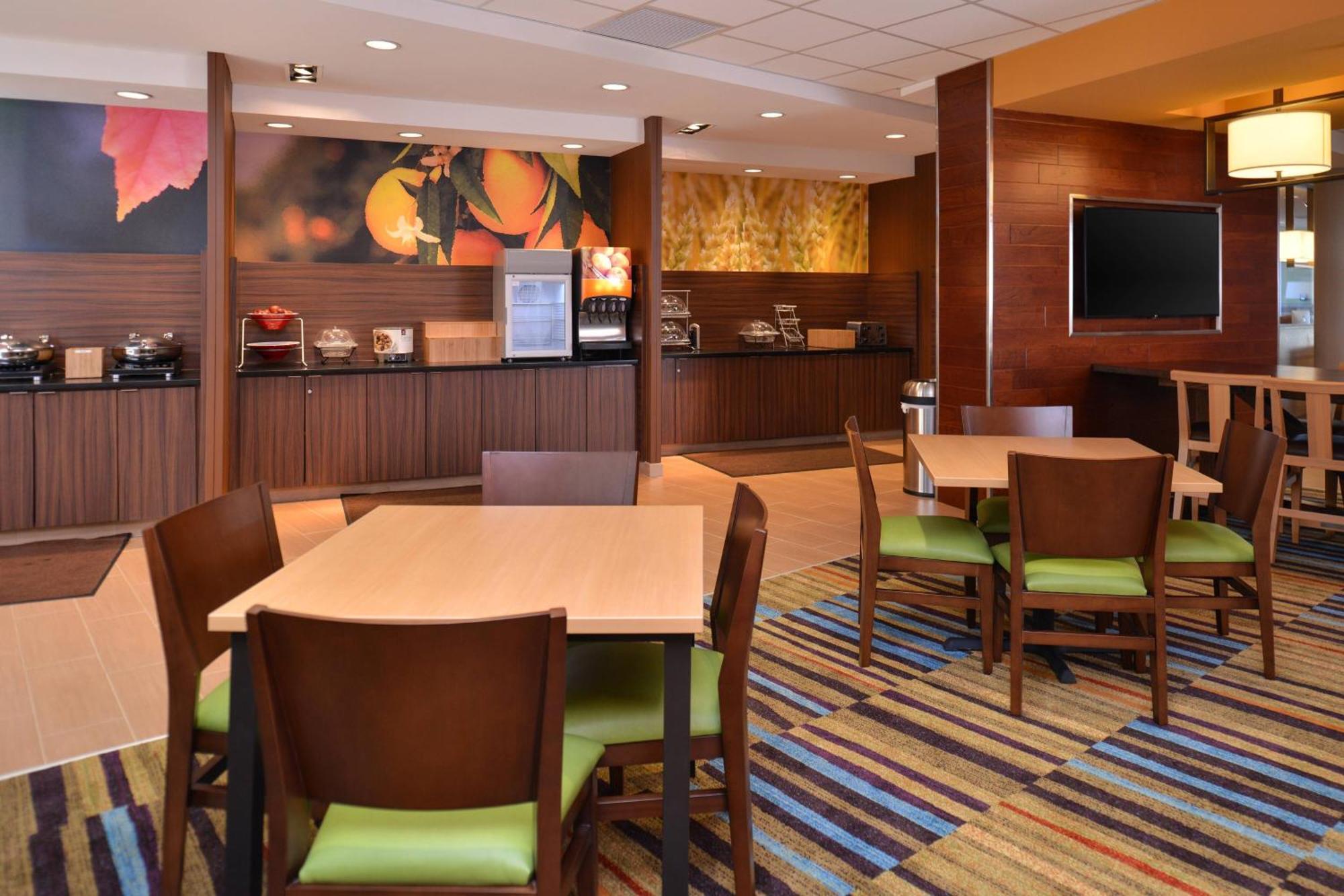 Fairfield Inn & Suites By Marriott Sacramento Airport Woodland Buitenkant foto