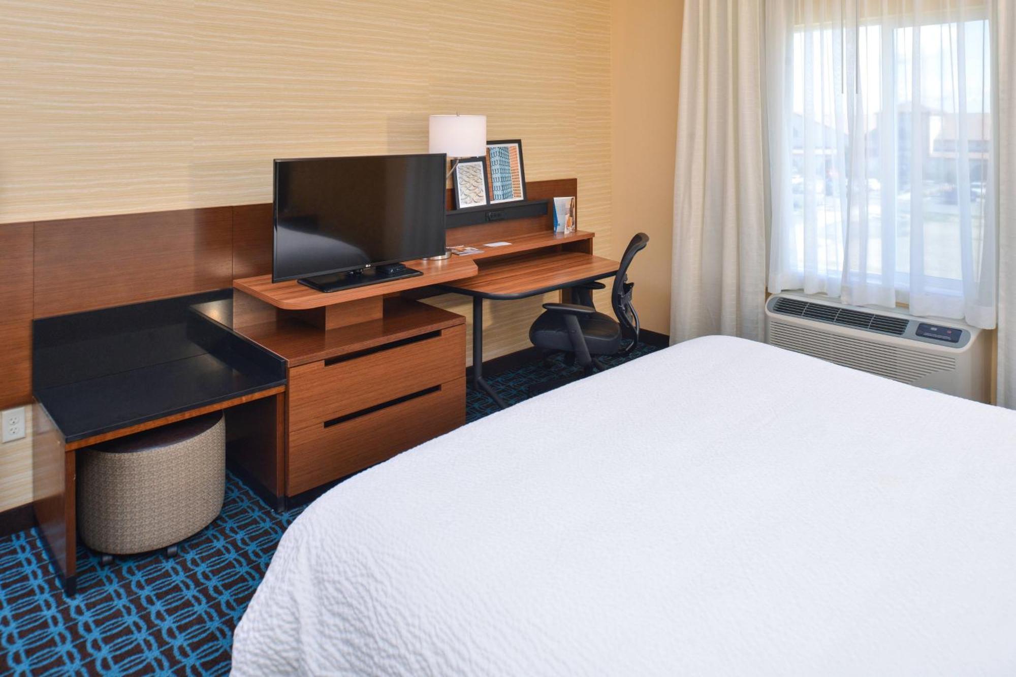Fairfield Inn & Suites By Marriott Sacramento Airport Woodland Buitenkant foto